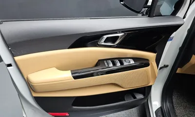 Kia Canival 2021, 125125 км, за 12365.69 USD - фото 24