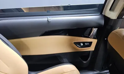 Kia Canival 2021, 125125 км, за 12365.69 USD - фото 25
