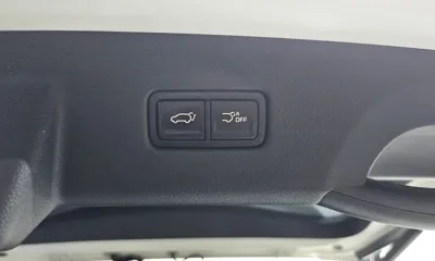 Kia Canival 2021, 125125 км, за 12365.69 USD - фото 34
