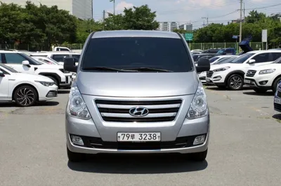 Hyundai Starex 2017, 58241 км, за 9124.33 USD