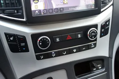 Hyundai Starex 2017, 58241 км, за 9124.33 USD - фото 11