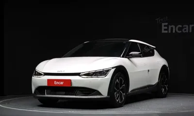 Kia EV6 · 2023 год
