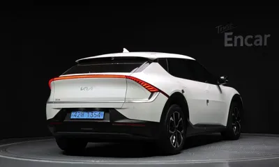 Kia EV6 2023, 43660 км, за 22661.58 USD