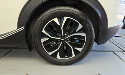 Kia EV6 2023, 43660 км, за 22661.58 USD