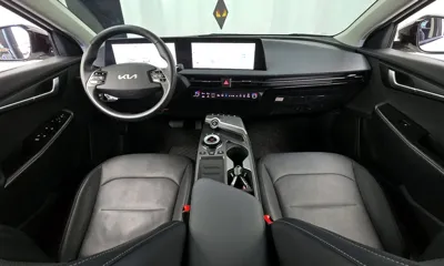 Kia EV6 2023, 43660 км, за 22661.58 USD - фото 7