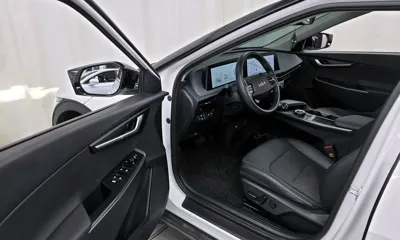 Kia EV6 2023, 43660 км, за 22661.58 USD - фото 10