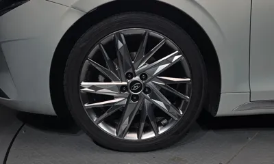 Hyundai Grandeur 2020, 122775 км, за 13589.61 USD