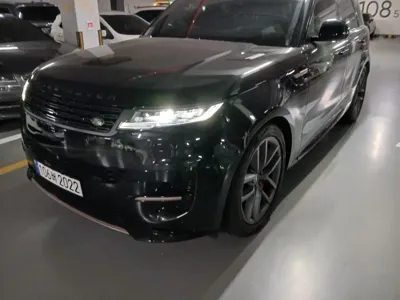 Land Rover Range Rover Sport 2023, 41953 км, за 82698.41 USD
