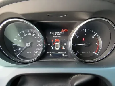 Land Rover Discovery Sport 2016, 55312 км, за 7100.98 USD - фото 9