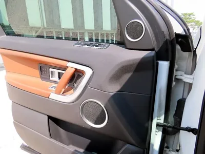 Land Rover Discovery Sport 2016, 55312 км, за 7100.98 USD - фото 11