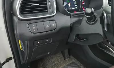 Kia Sorento 2016, 101850 км, за 9446.26 USD - фото 16