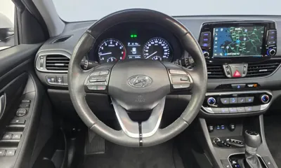 Hyundai i30 2018, 56443 км, за 8332.25 USD - фото 13