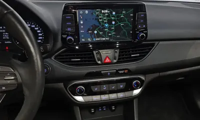 Hyundai i30 2018, 56443 км, за 8332.25 USD - фото 14