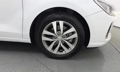 Hyundai i30 2018, 56443 км, за 8332.25 USD - фото 21