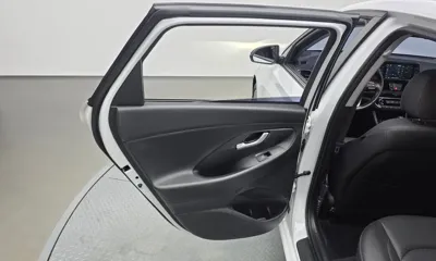 Hyundai i30 2018, 56443 км, за 8332.25 USD - фото 25