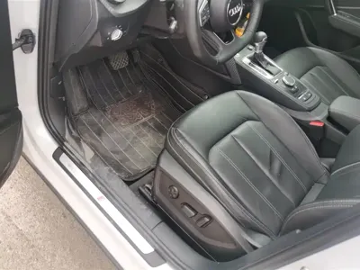 Audi Q2L 2024, 9600 км, за 15449.97 USD - фото 9