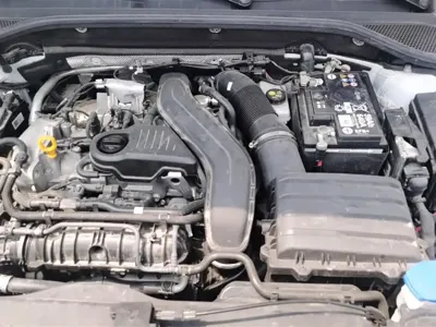 Audi Q2L 2024, 9600 км, за 15449.97 USD - фото 10