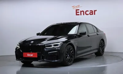 BMW 7-Series · 2022 год