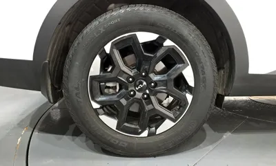 Kia Sorento 2024, 23369 км, за 18136.9 USD