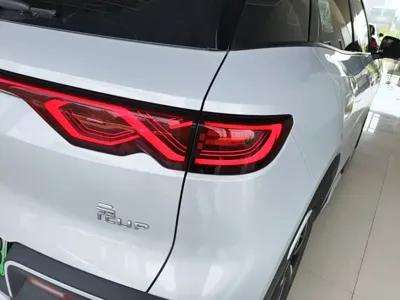 BYD Yuan Up 2024, 18300 км, за 11126.54 USD - фото 8