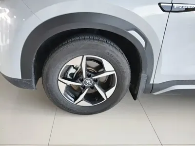BYD Yuan Up 2024, 18300 км, за 11126.54 USD - фото 23