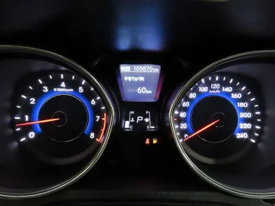 Hyundai Avante 2012, 105803 км, за 2231.85 USD - фото 8