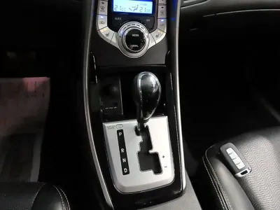 Hyundai Avante 2012, 105803 км, за 2231.85 USD - фото 9