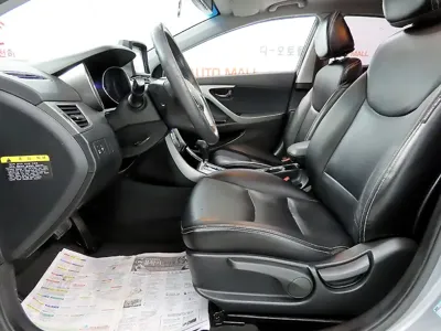 Hyundai Avante 2012, 105803 км, за 2231.85 USD - фото 10