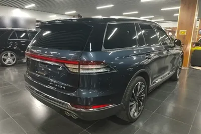 Lincoln Aviator 2021, 67800 км, за 40216 USD - фото 6