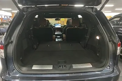 Lincoln Aviator 2021, 67800 км, за 40216 USD - фото 22