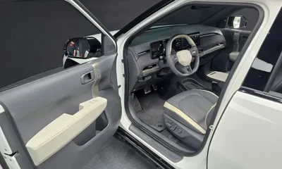 Kia EV3 2025, 9543 км, за 26374.95 USD - фото 11