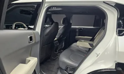 Kia EV3 2025, 9543 км, за 26374.95 USD - фото 12