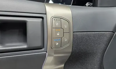 Kia EV3 2025, 9543 км, за 26374.95 USD - фото 17