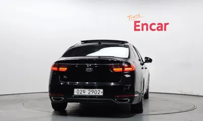 Kia K7 2019, 114445 км, за 10132.44 USD