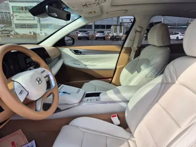 Hyundai Grandeur 2022, 46000 км, за 13456.74 USD - фото 8