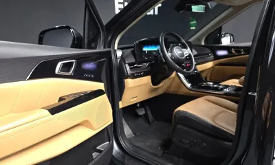 Kia Canival 2023, 118215 км, за 16872.97 USD - фото 10