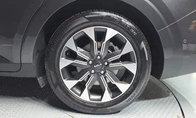 Kia Canival 2023, 118215 км, за 16872.97 USD - фото 21