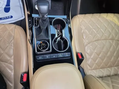 Kia Mohave 2020, 133180 км, за 15885.52 USD - фото 6
