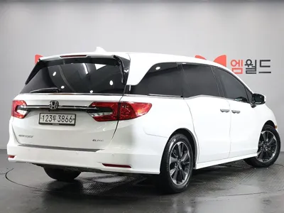 Honda Odyssey 2023, 90926 км, за 22252.86 USD