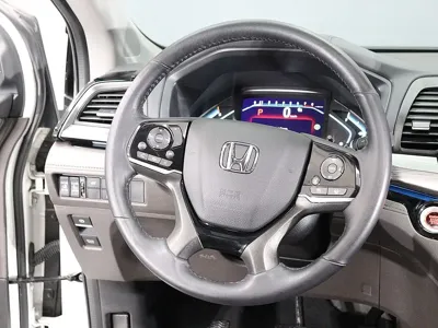 Honda Odyssey 2023, 90926 км, за 22252.86 USD - фото 14
