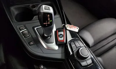 BMW 1-Series 2017, 93981 км, за 9184.01 USD - фото 9