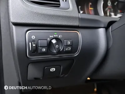 Volvo V60 2018, 232706 км, за 4294.68 USD - фото 17