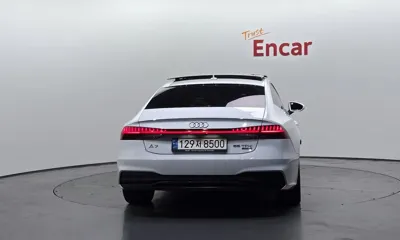 Audi A7 2021, 79237 км, за 24878.56 USD