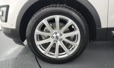 Ford Explorer 2017, 77152 км, за 10174.61 USD