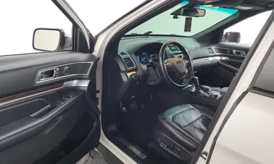 Ford Explorer 2017, 77152 км, за 10174.61 USD - фото 10