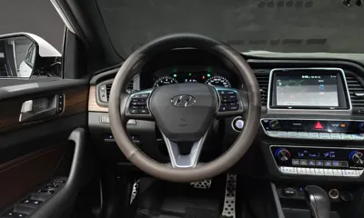 Hyundai Sonata 2018, 51649 км, за 8790.78 USD - фото 12