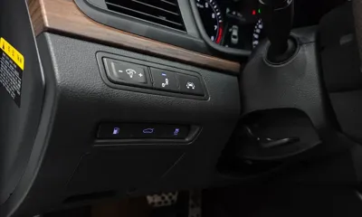Hyundai Sonata 2018, 51649 км, за 8790.78 USD - фото 17
