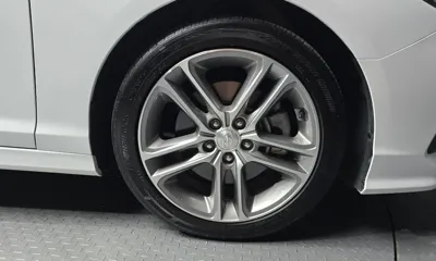 Hyundai Sonata 2018, 51649 км, за 8790.78 USD - фото 21