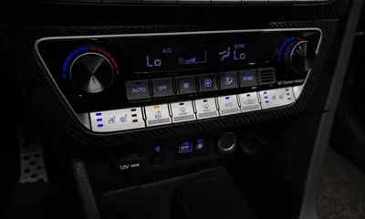 Hyundai Sonata 2018, 51649 км, за 8790.78 USD - фото 31