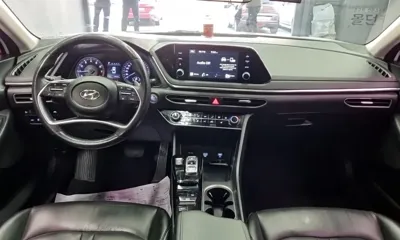 Hyundai Sonata 2020, 140000 км, за 7741.35 USD